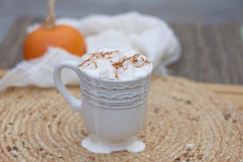 This Paleo pumpkin spice latte is THE BEST!